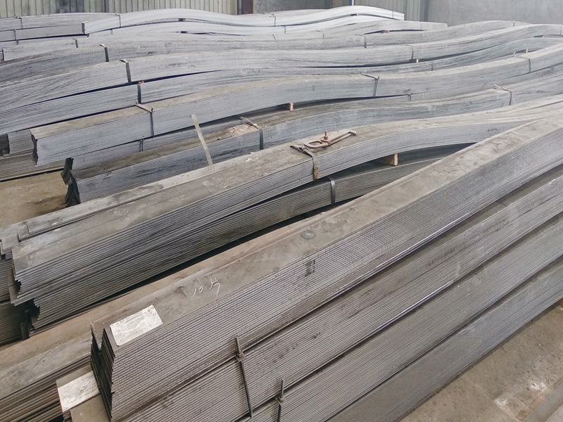 半挂车大梁板材
